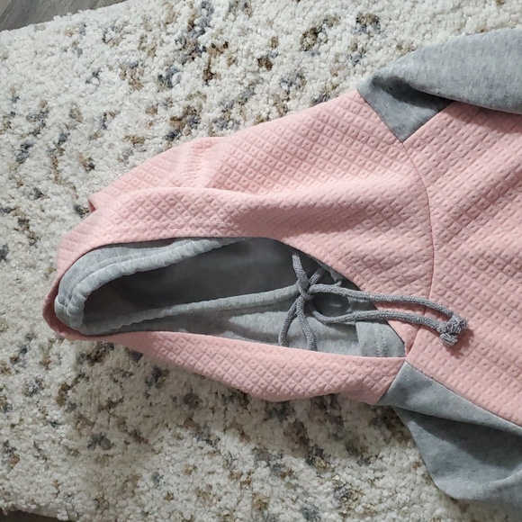 Love in Faith Hoodie - Picture 5 of 10